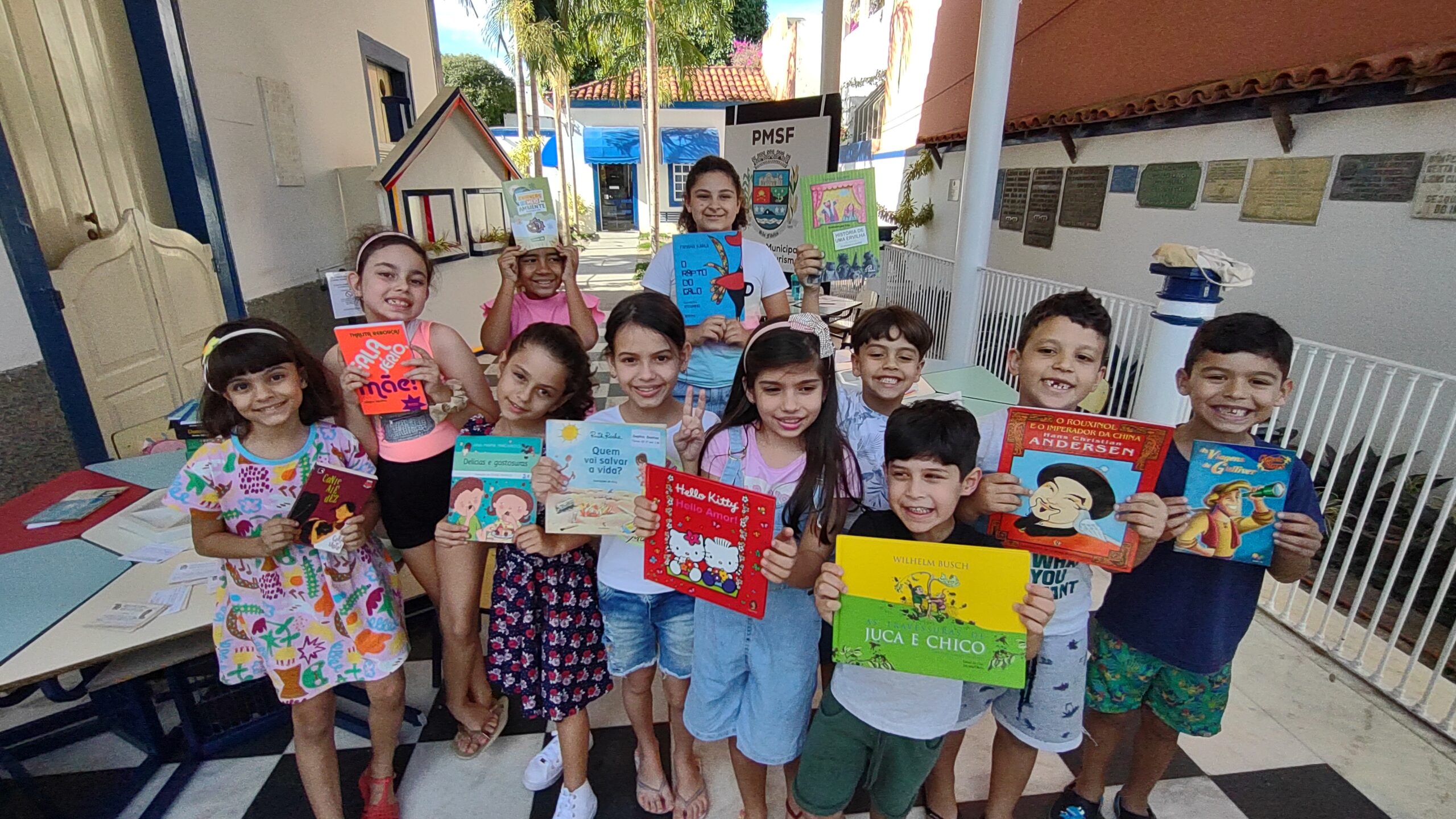 Sala de leitura infantil da Biblioteca Municipal Corina Peixoto de Araújo retorna com suas atividades para crianças de 05 a 10 anos